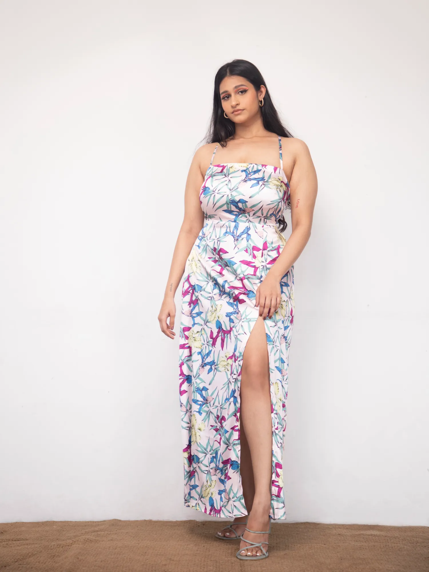 Back Tie-up-Side-Slit -Maxi-Dress