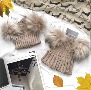 Beige bobble hat (double)- CHILD