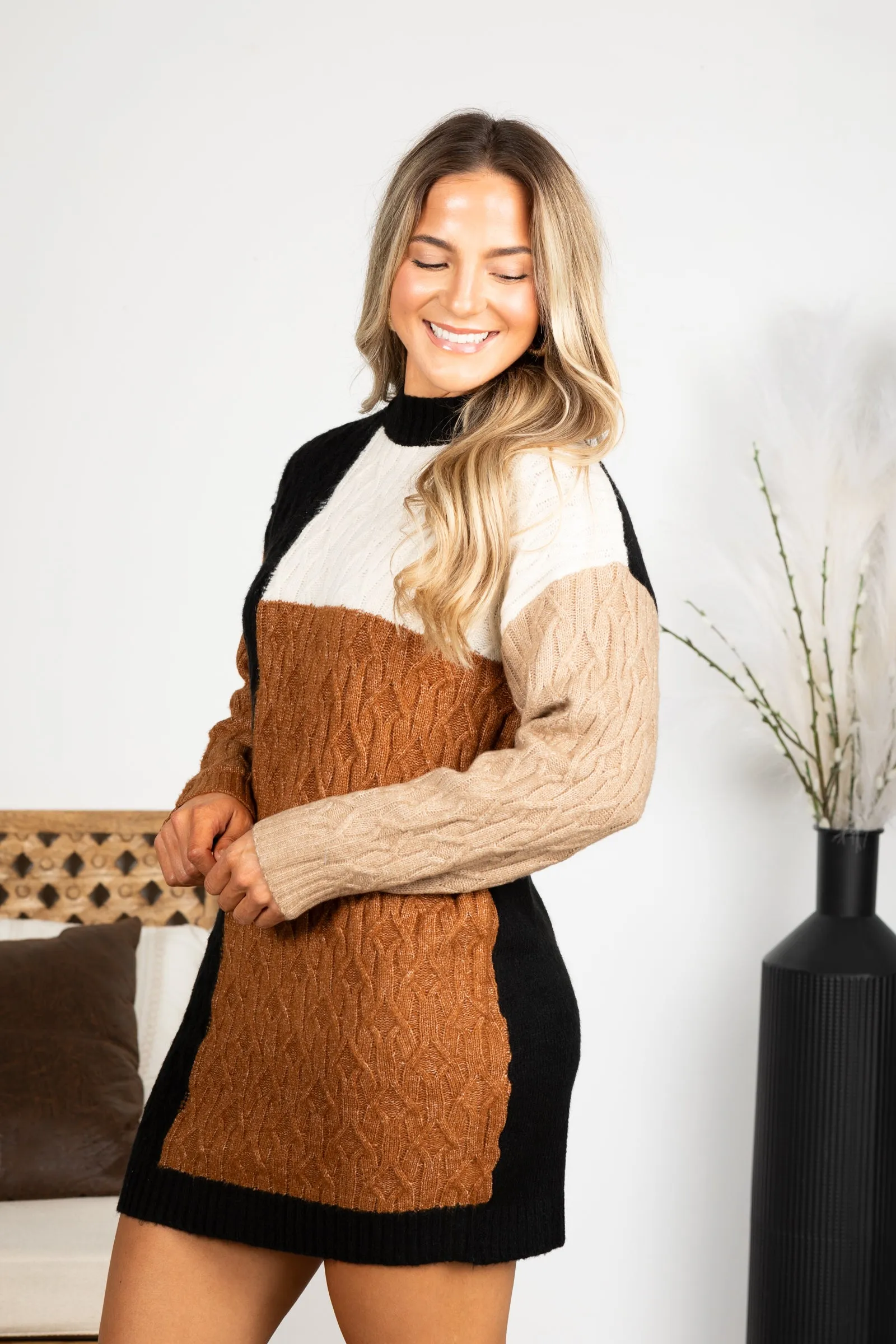Black Colorblock Long Sleeve Sweater Dress