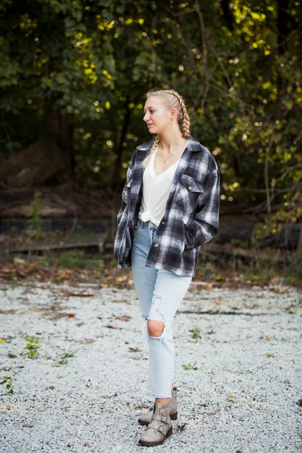Charcoal Mocha Flannel with Pockets