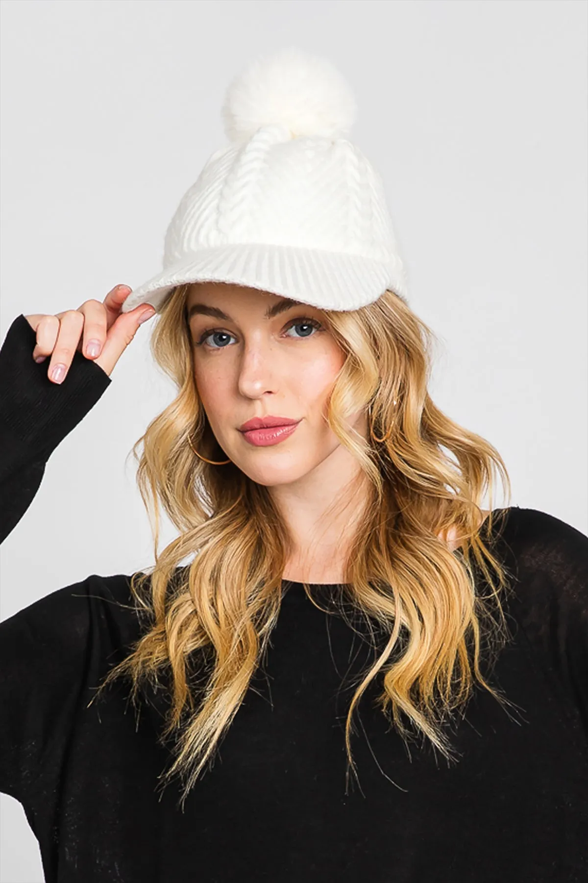 CHEVRON PATTERN POMPOM KNIT CAP