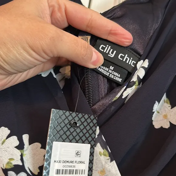 City Chic women maxi floral Dress ruffle elegant coquette blue plus sz M/18