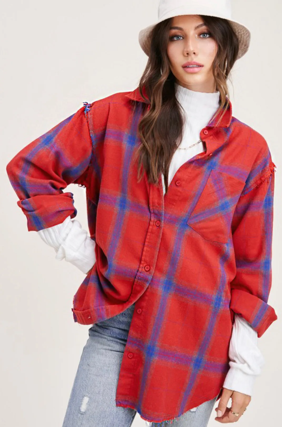 Cool & Edgy oversized flannel shirt *RED*