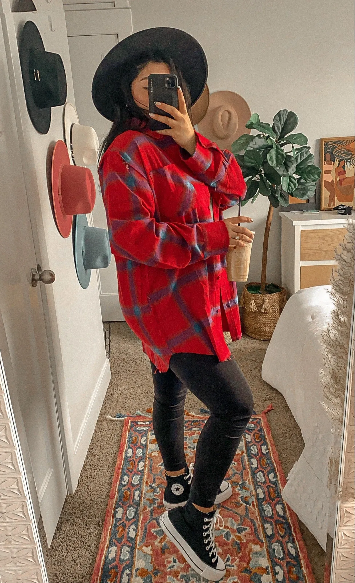 Cool & Edgy oversized flannel shirt *RED*