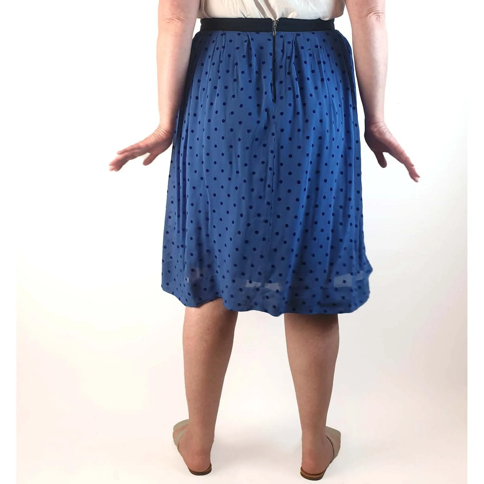Emily and Fin blue polka dot skirt size XXL