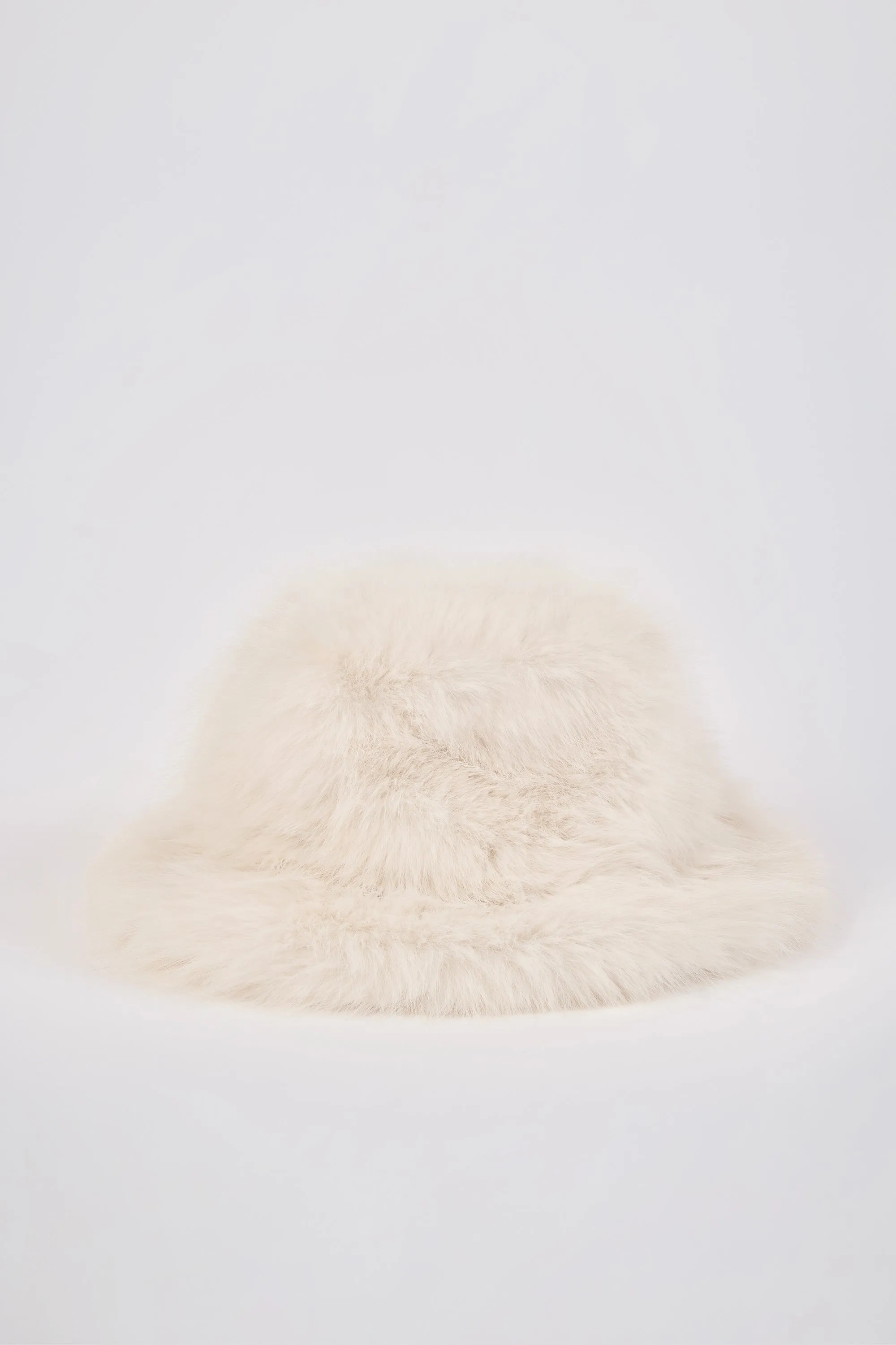 Faux-Fur Hat in Ice White