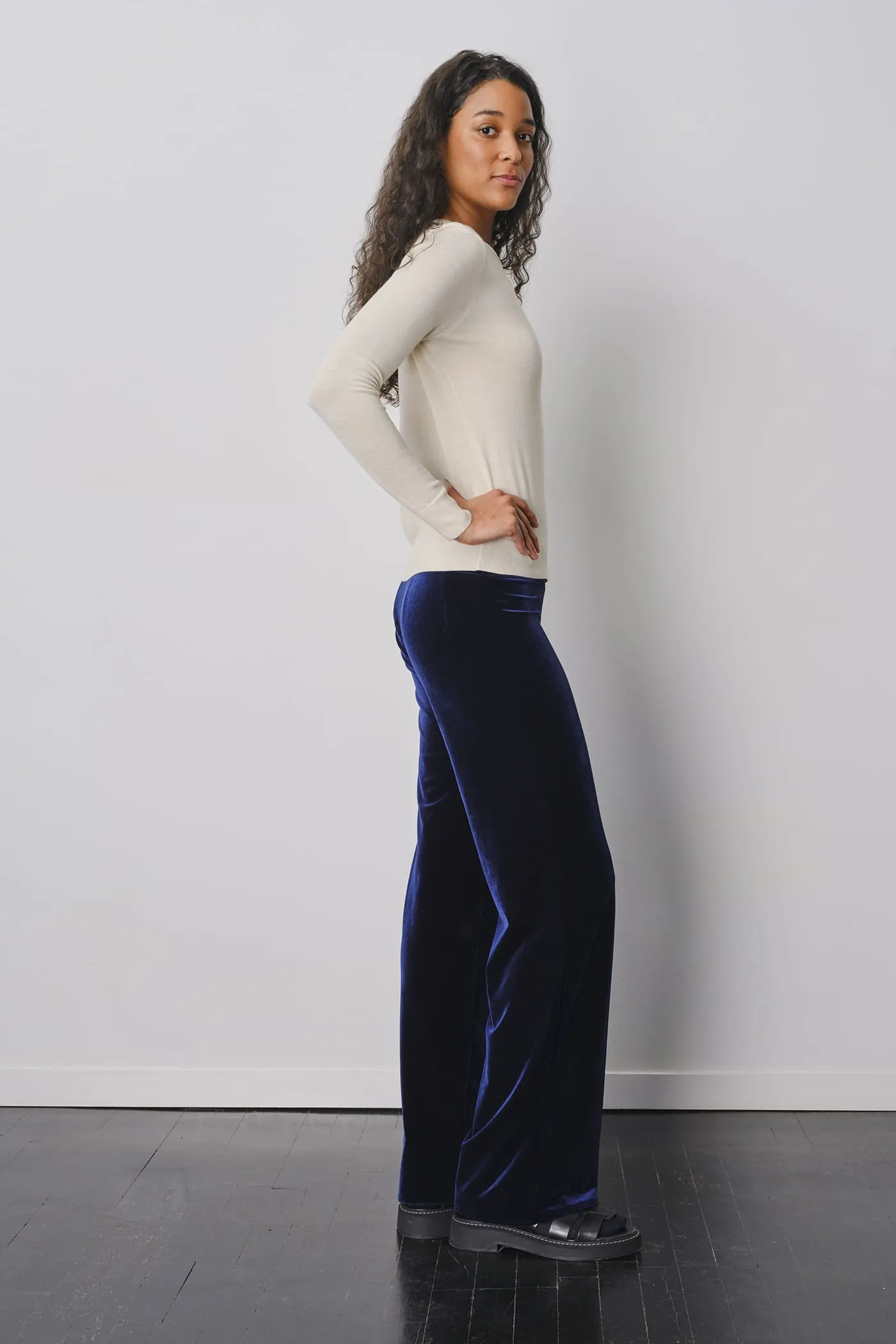 FLAVIA Velvet Navy