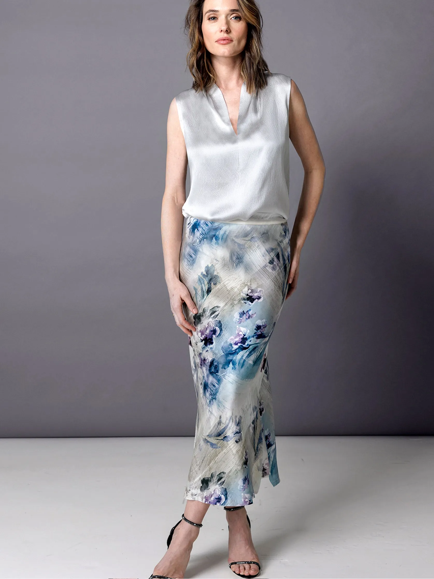 ICONIC go long for it skirt print