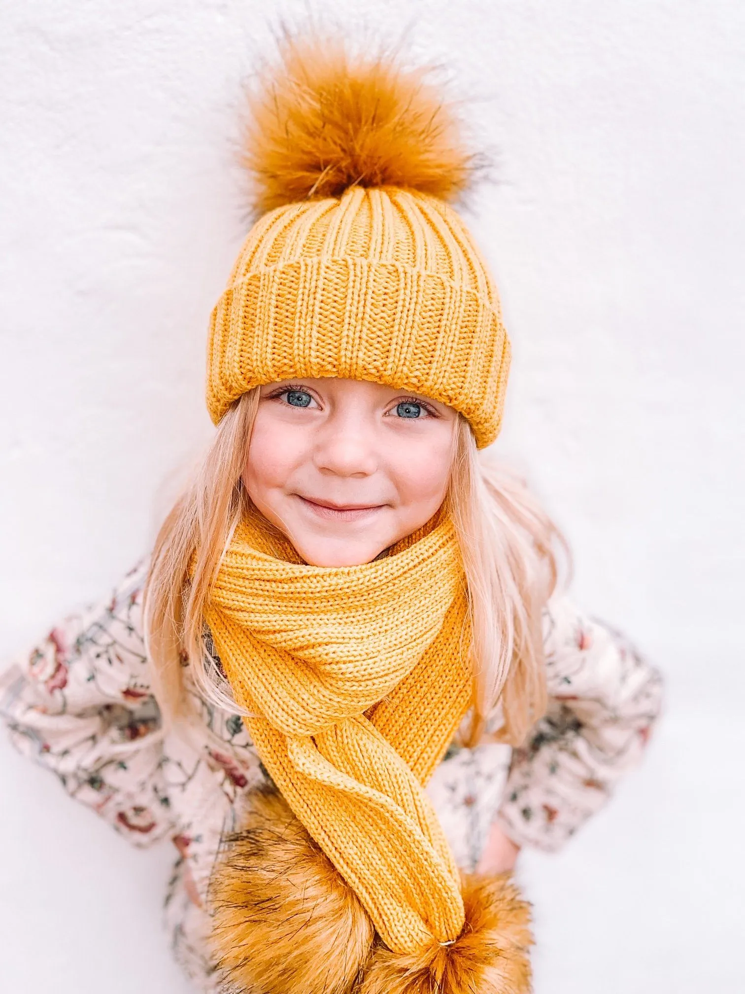 Knitted Faux Fur Pom Pom Hat