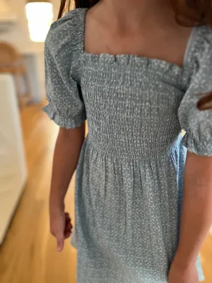 Lily Dress - Snowflake Stitch