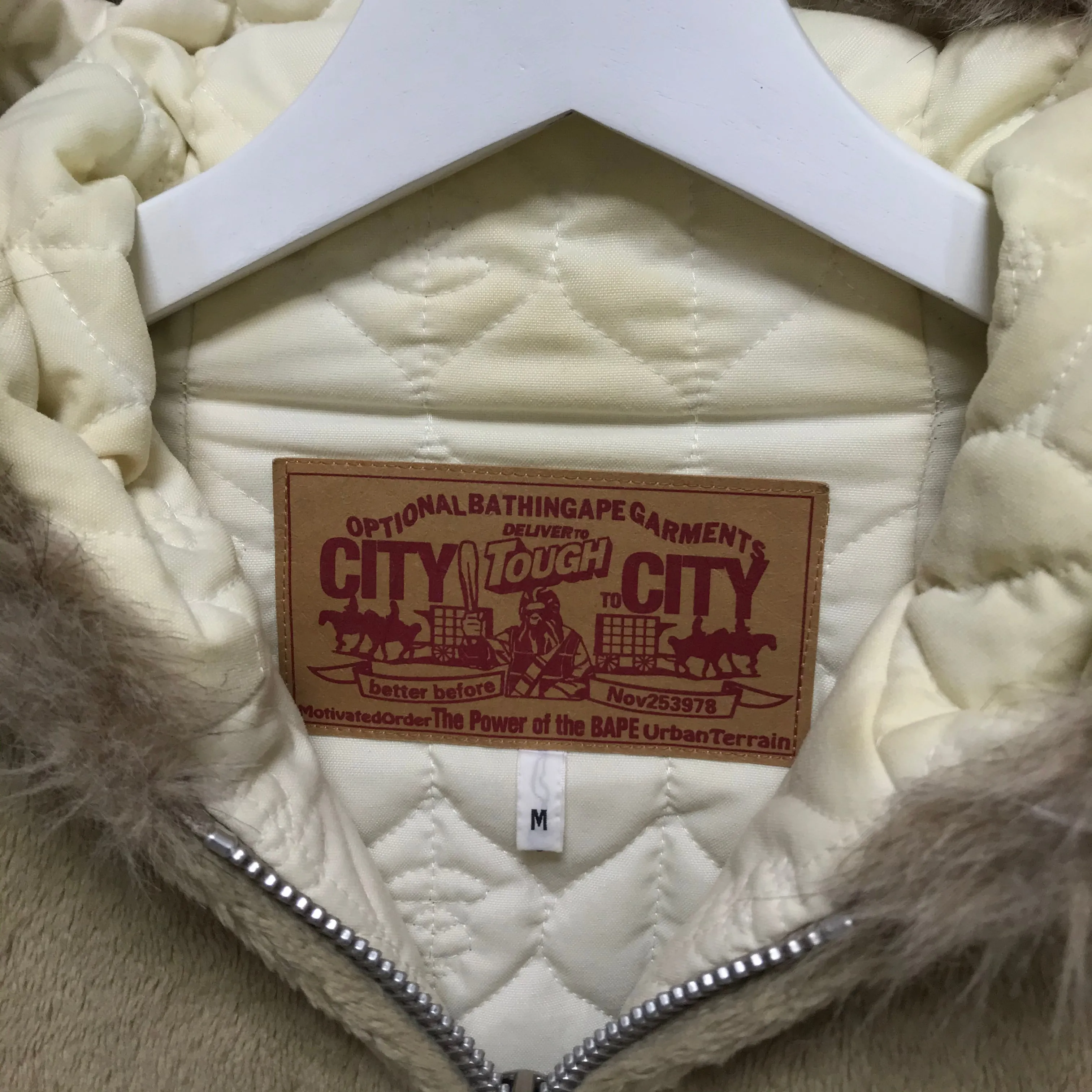 [M] A Bathing Ape Bape Foot Soldier Fleece Eskimo Jacket Beige
