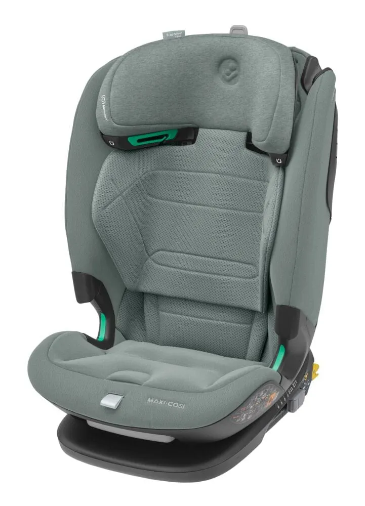 Maxi-Cosi Titan Pro i-Size Car Seat in Authentic Grey 2