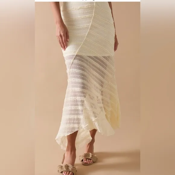 New Francesca’s Amy Crochet Elegant Draped Hem Cream Maxi Skirt