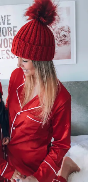 Red bobble hat - ADULT