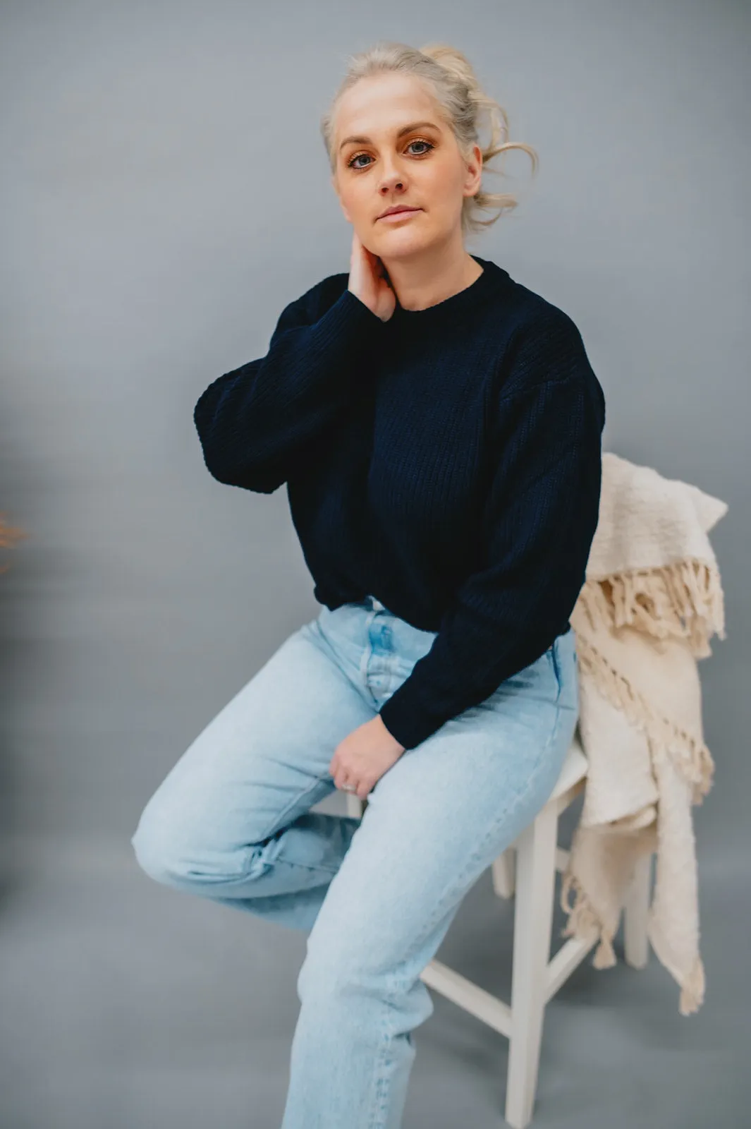 The Mikala 2.0 Sweater by Minimum - Navy
