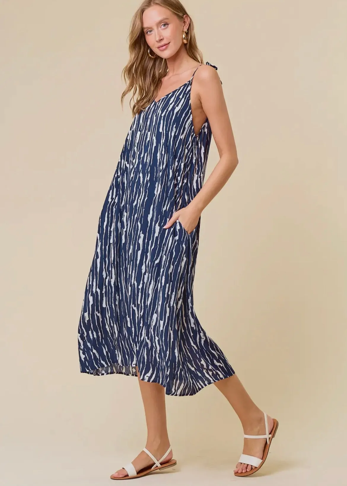 V Neck Maxi Dress