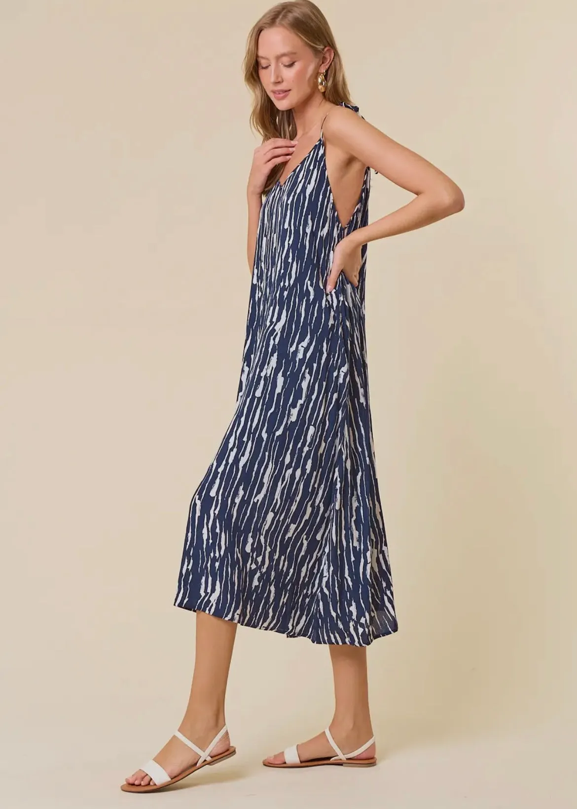 V Neck Maxi Dress
