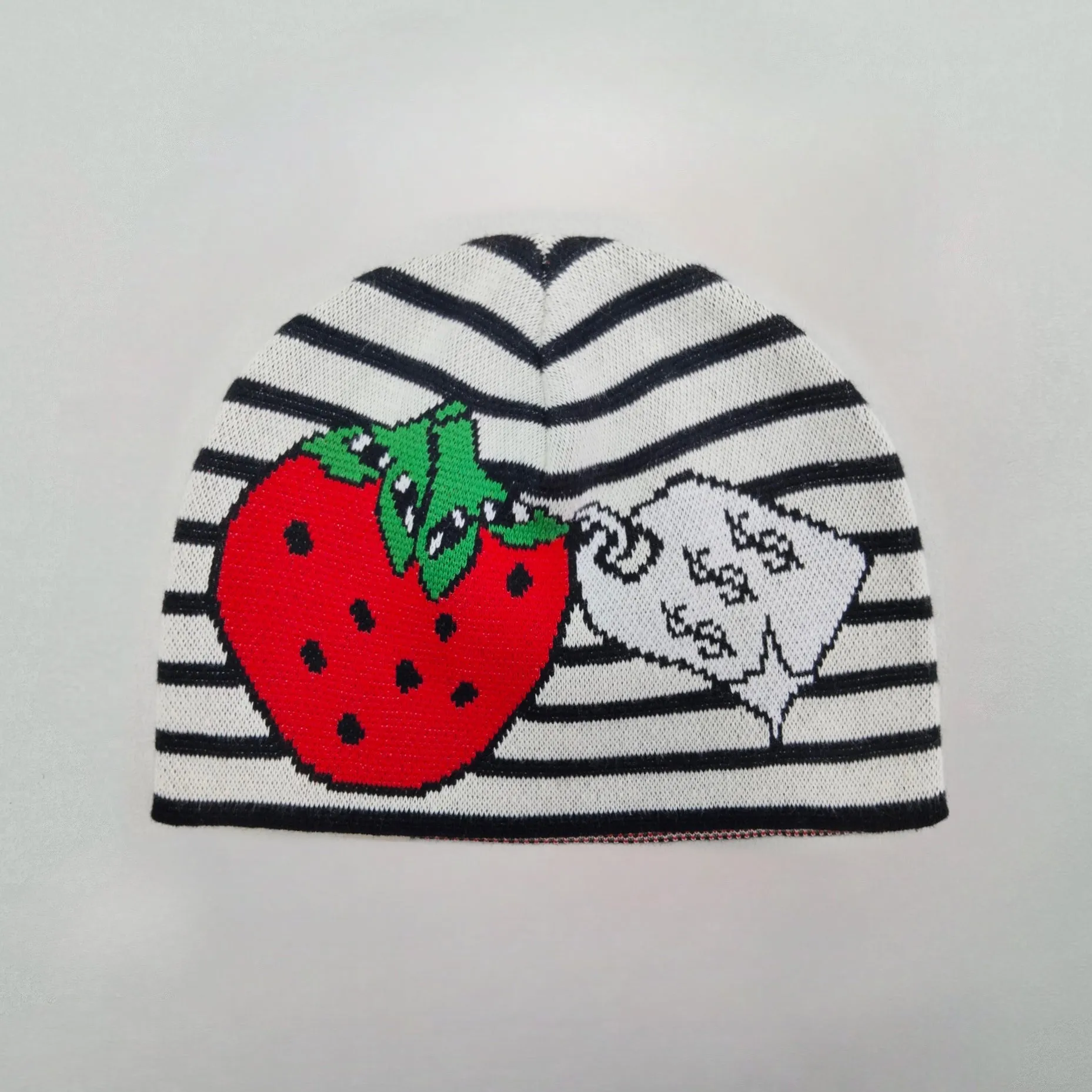 V Speshal Organic Strawberry Beanie White/Blk