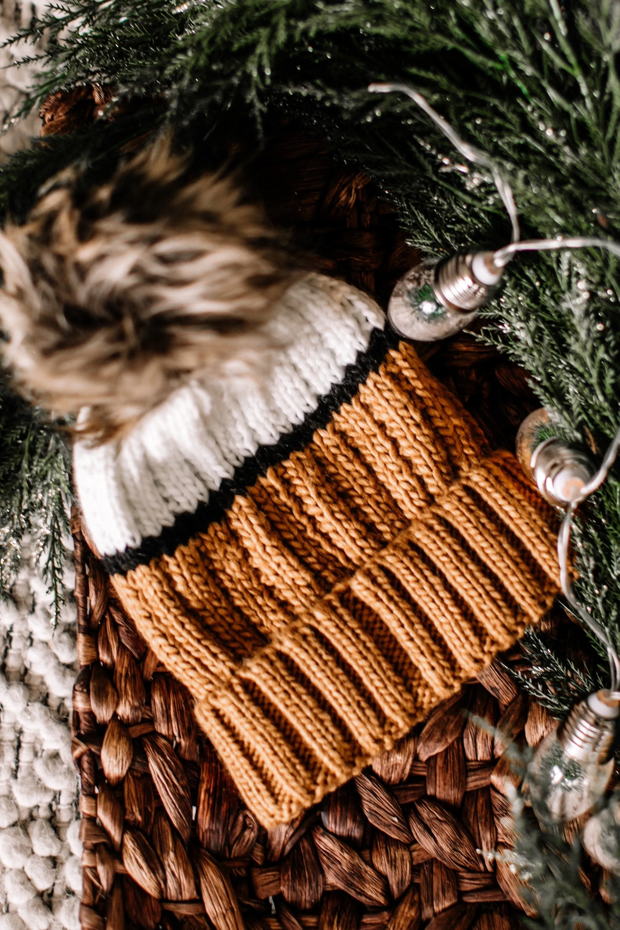 You Hat Me At Hello In Gold, Ivory & Black